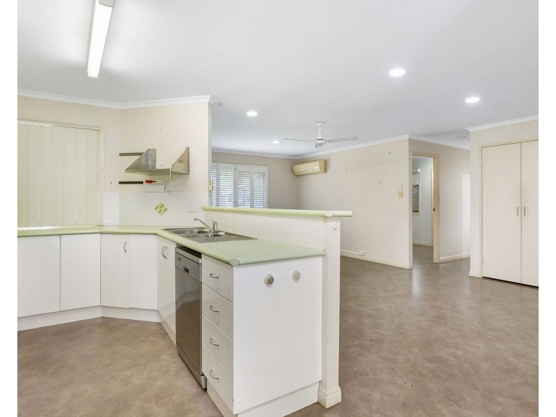 25 McKenney Street, South Mackay QLD 4740