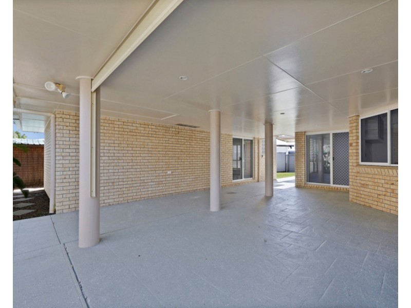 40 Riverleigh Drive, North Mackay QLD 4740