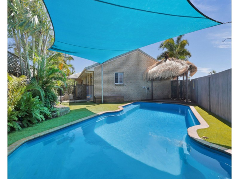 40 Riverleigh Drive, North Mackay QLD 4740