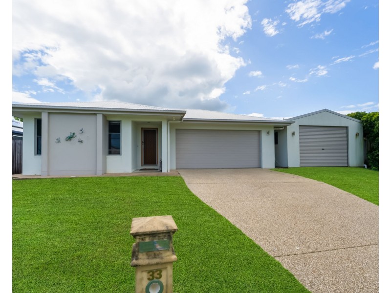 33 Raffia Street, Rural View QLD 4740