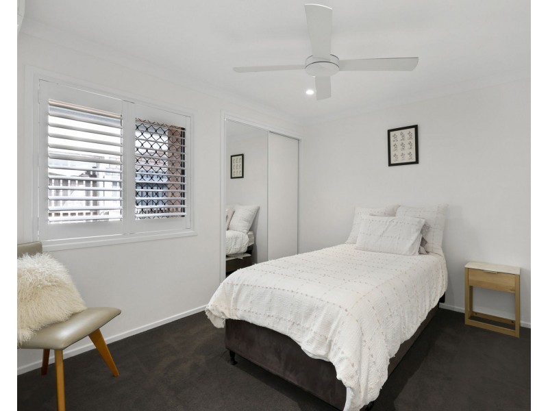 6 Balmoral Court, Beaconsfield QLD 4740