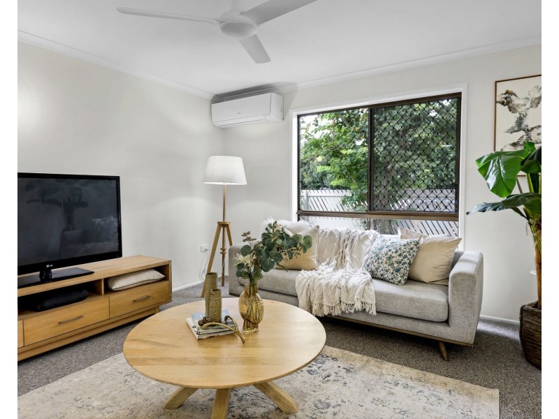 2a Smalley Street, Andergrove QLD 4740