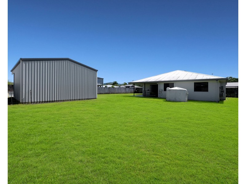 6 Hocking Crescent, Marian QLD 4753