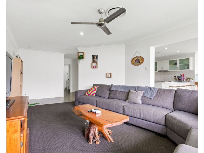 26 Dorothy Place, Mirani QLD 4754