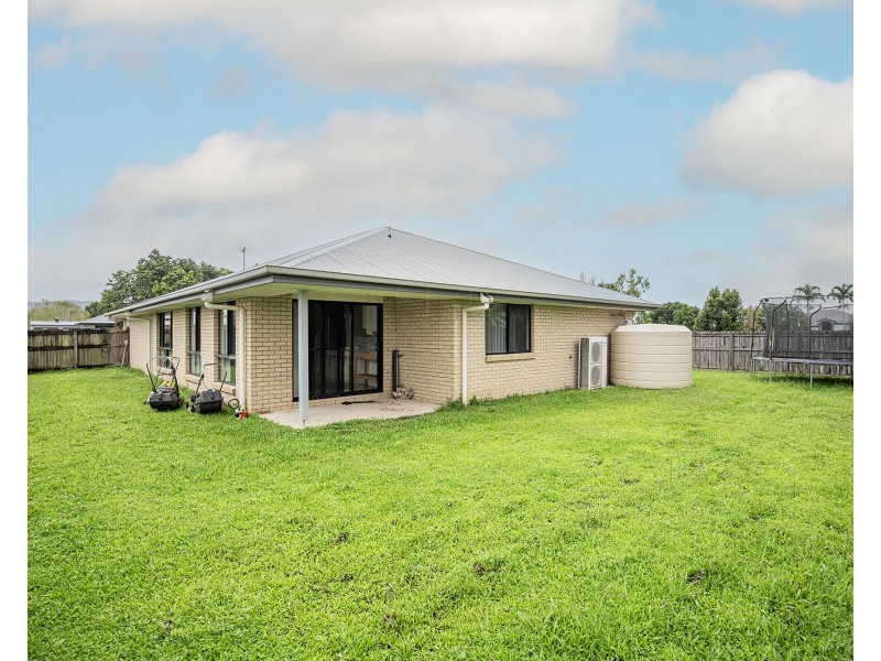 26 Dorothy Place, Mirani QLD 4754