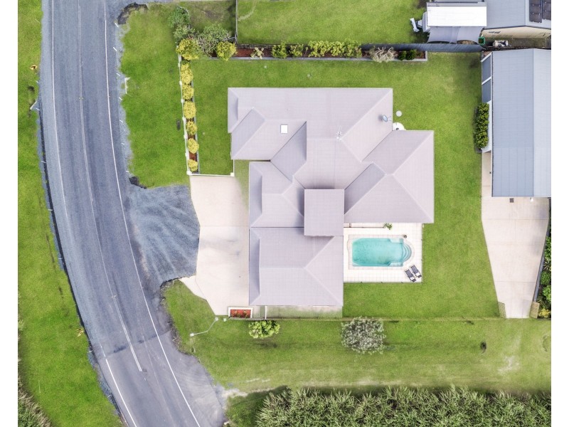 99 Creek Street, Walkerston QLD 4751