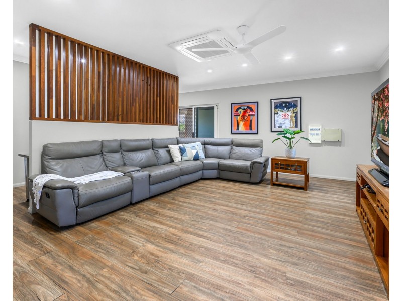 99 Creek Street, Walkerston QLD 4751