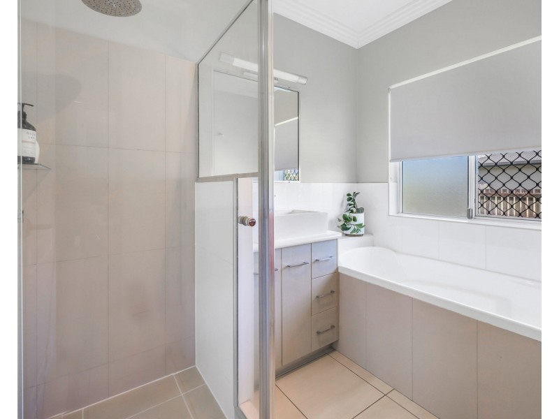 99 Creek Street, Walkerston QLD 4751