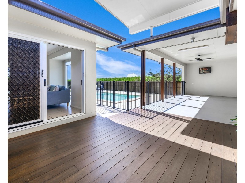 99 Creek Street, Walkerston QLD 4751