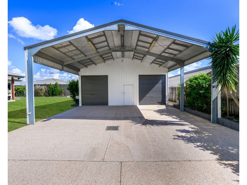 99 Creek Street, Walkerston QLD 4751