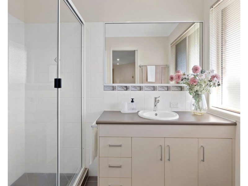 11 Salmon Court, Andergrove QLD 4740