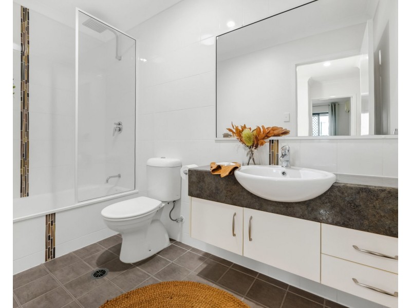 2/1A Piccolo Street, North Mackay QLD 4740