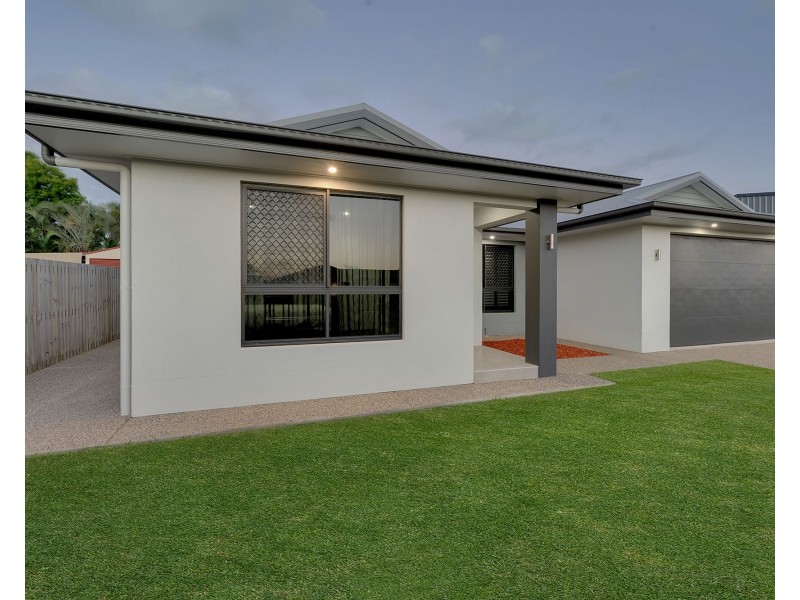 25 Audrena Street, Hay Point QLD 4740