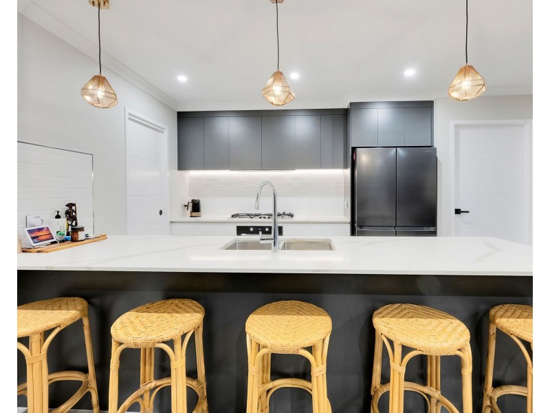 25 Audrena Street, Hay Point QLD 4740