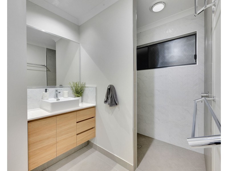 25 Audrena Street, Hay Point QLD 4740