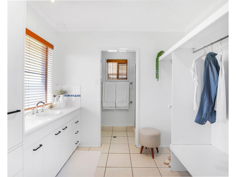 146 Schmidtkes Road, Ooralea QLD 4740