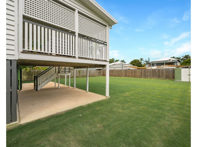 3 Hinton Street, Mackay QLD 4740