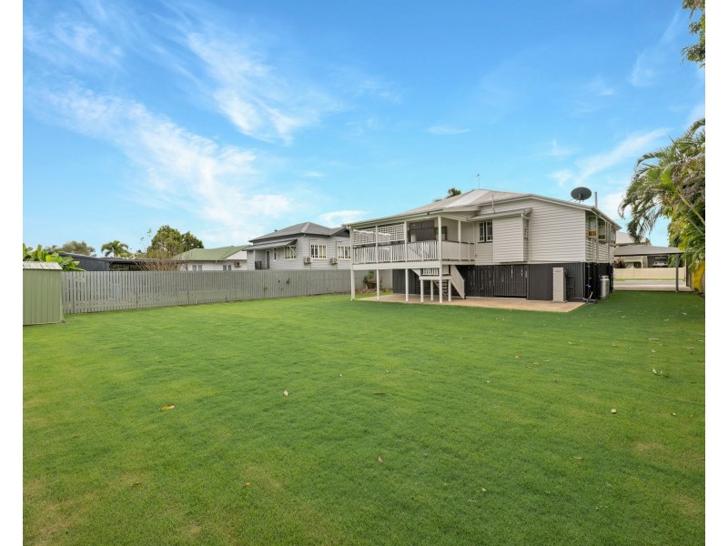 3 Hinton Street, Mackay QLD 4740