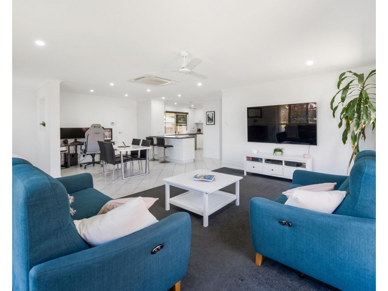 3 Katie Court, Ooralea QLD 4740