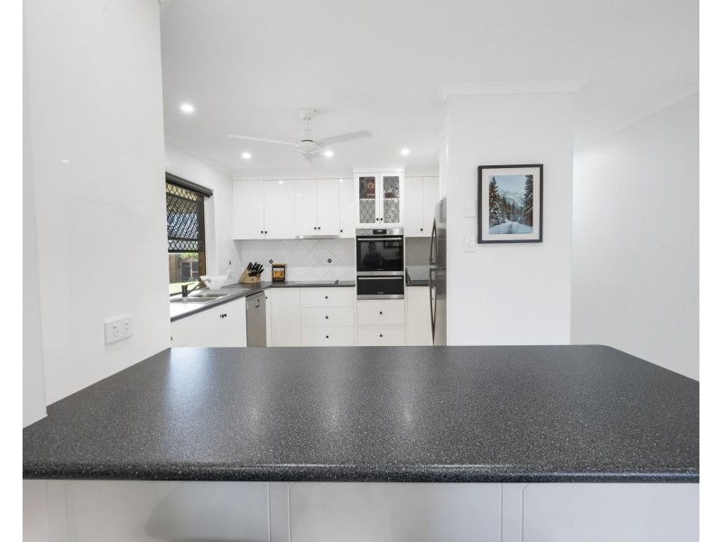 3 Katie Court, Ooralea QLD 4740