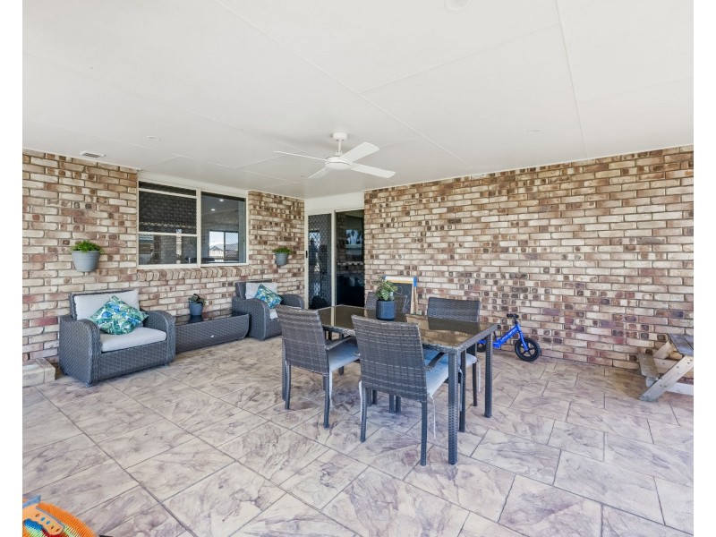 3 Katie Court, Ooralea QLD 4740