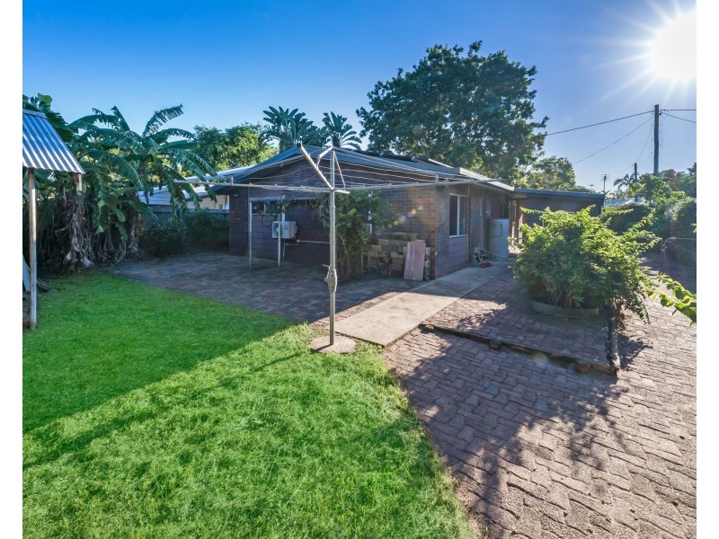 9 Eagle Street, Slade Point QLD 4740