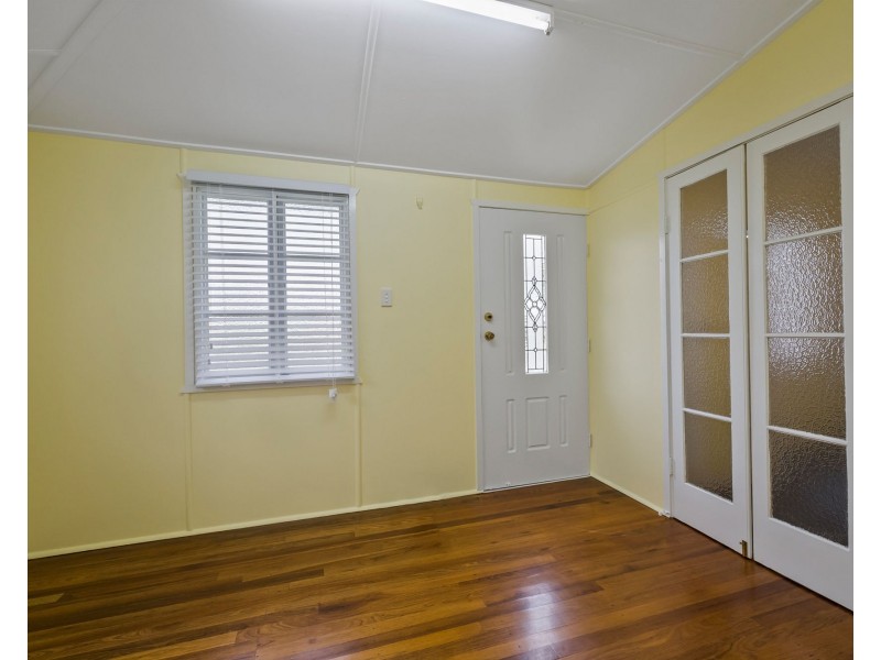 31 Hume Street, West Mackay QLD 4740