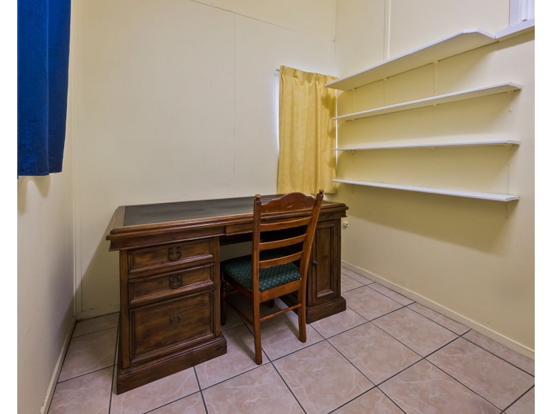 31 Hume Street, West Mackay QLD 4740