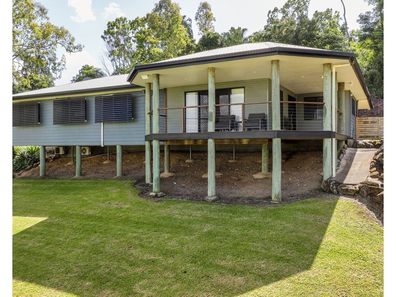 4 Palm Ridge Drive, Richmond QLD 4740