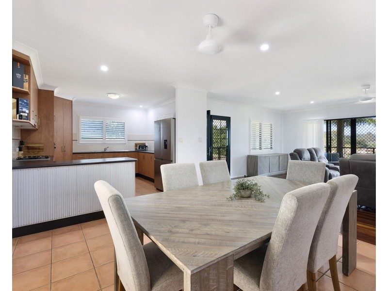 4 Palm Ridge Drive, Richmond QLD 4740