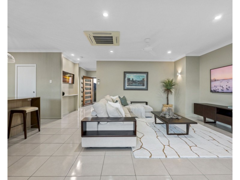 23 Lockyer Court, Rural View QLD 4740