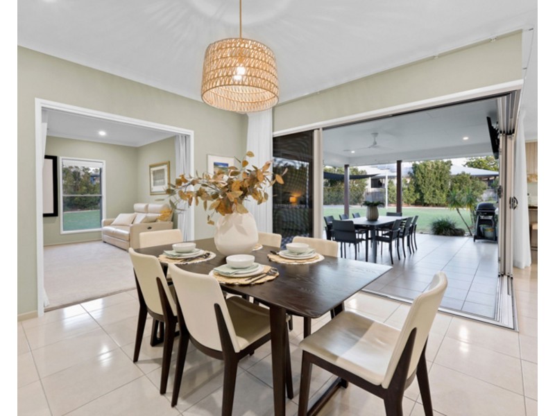 23 Lockyer Court, Rural View QLD 4740