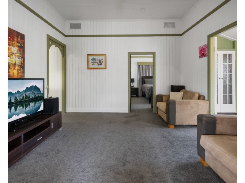 19 English Street, South Mackay QLD 4740