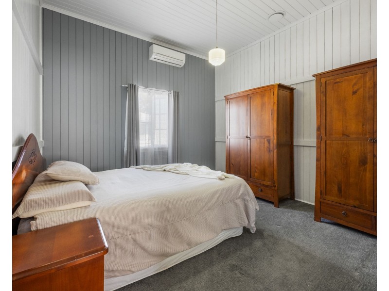19 English Street, South Mackay QLD 4740