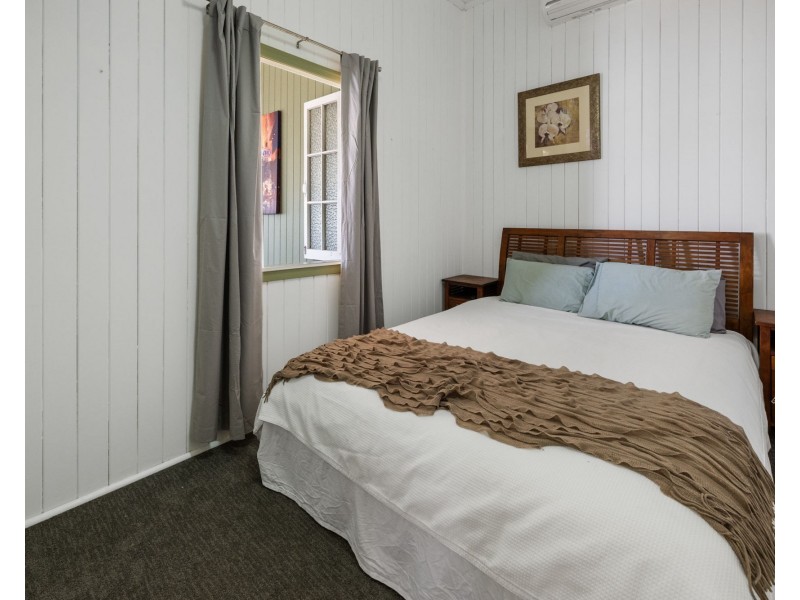 19 English Street, South Mackay QLD 4740