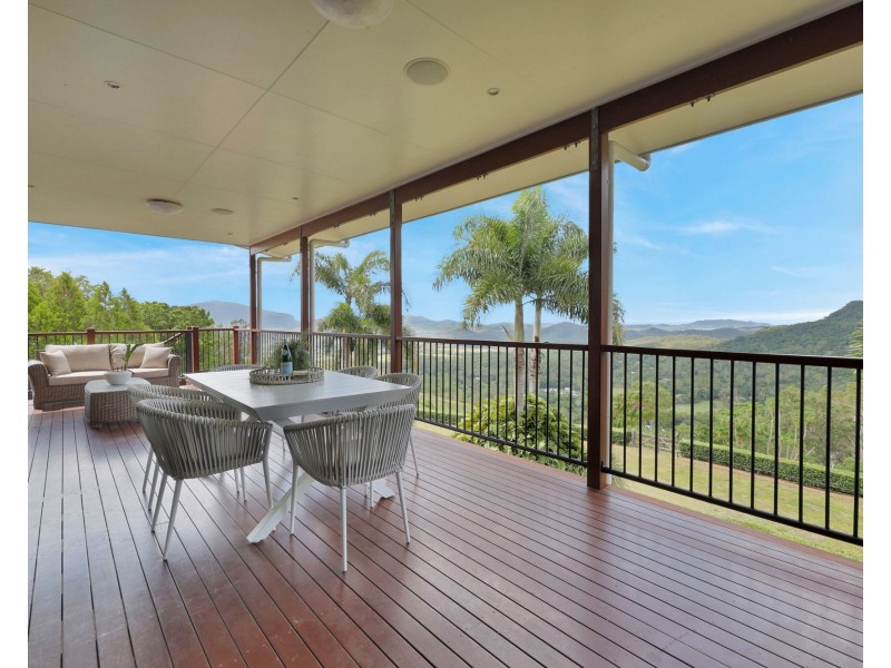 126 Ian Reddacliff Drive, The Leap QLD 4740