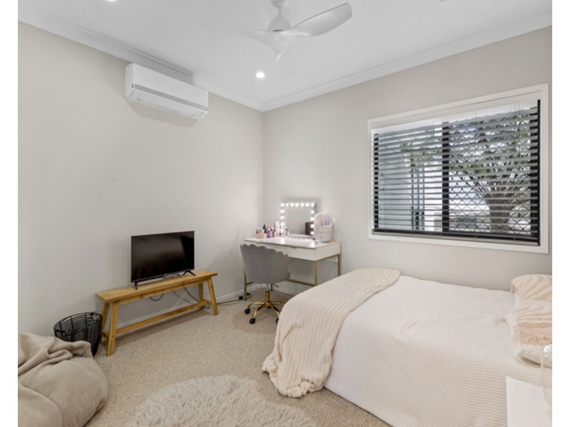 126 Ian Reddacliff Drive, The Leap QLD 4740