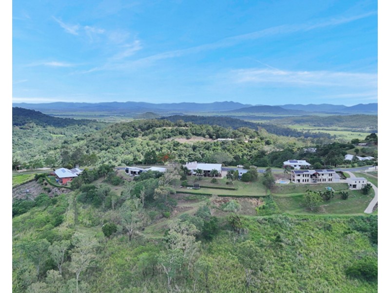 126 Ian Reddacliff Drive, The Leap QLD 4740
