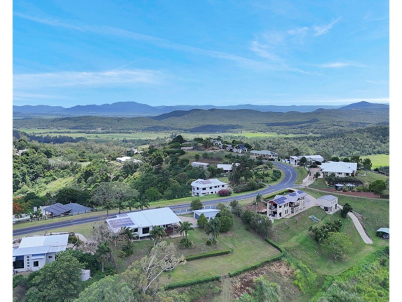 126 Ian Reddacliff Drive, The Leap QLD 4740