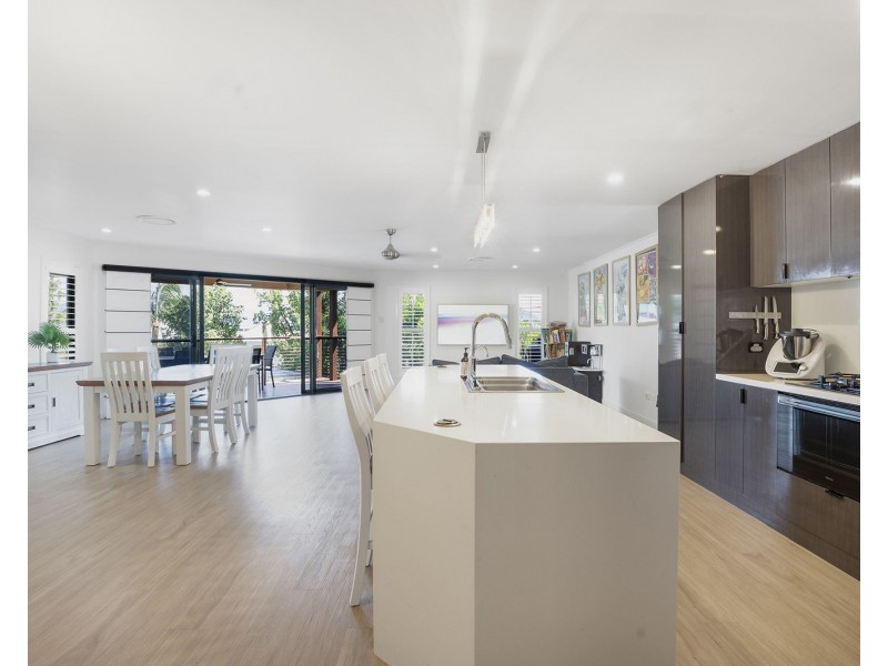 61 Manning Street, Rural View QLD 4740
