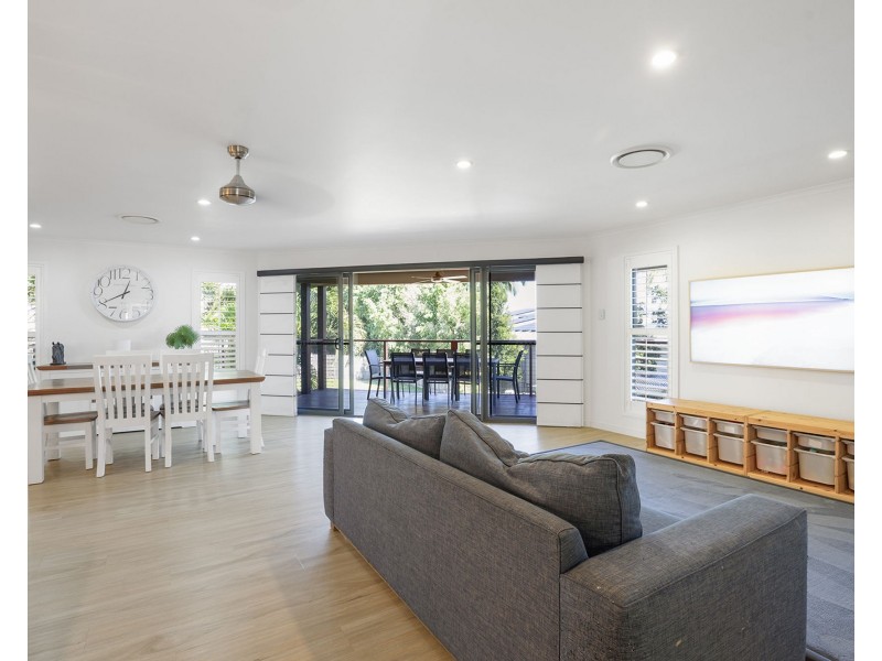 61 Manning Street, Rural View QLD 4740