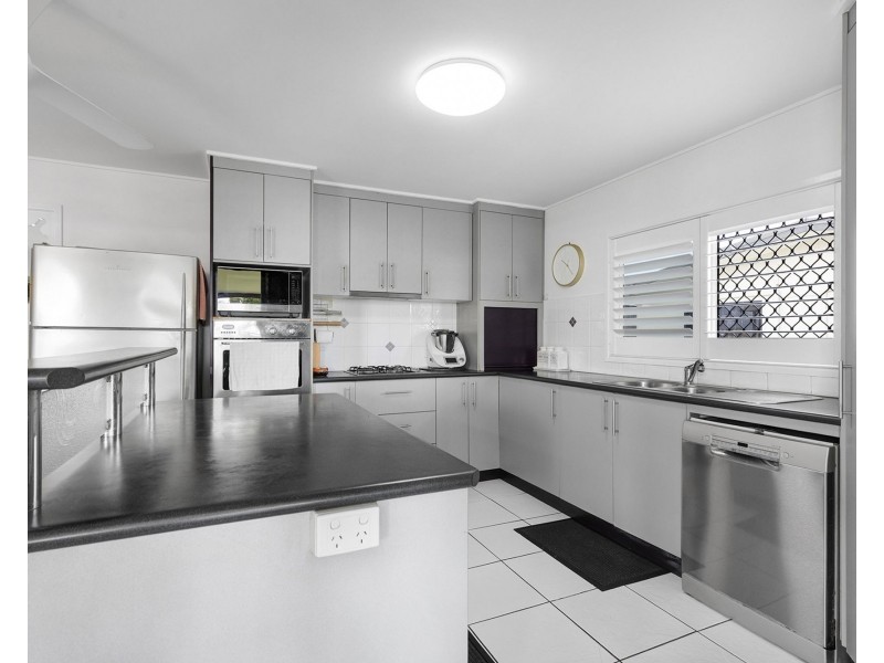 23 Mengel Street, South Mackay QLD 4740