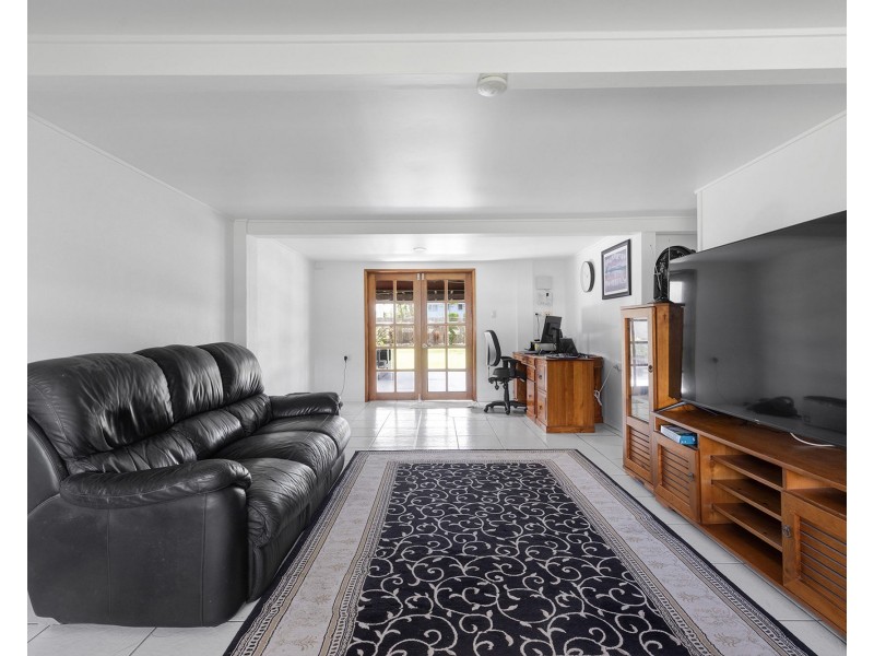 23 Mengel Street, South Mackay QLD 4740