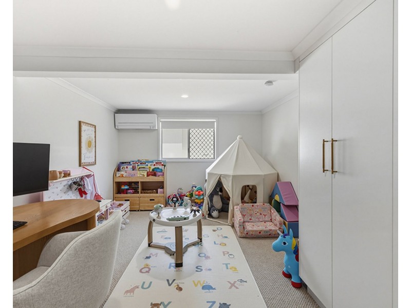 24 Keelan Street, East Mackay QLD 4740