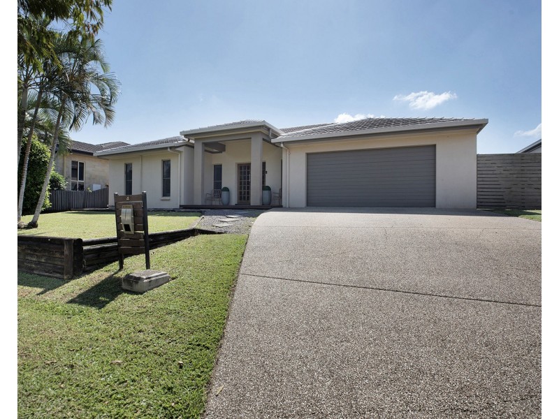 4 Francey Drive, Glenella QLD 4740