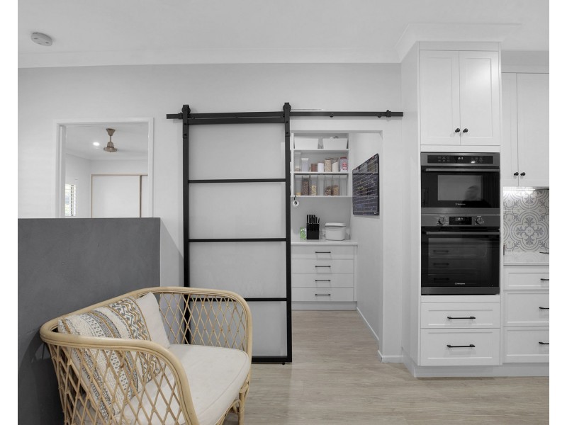 4 Francey Drive, Glenella QLD 4740