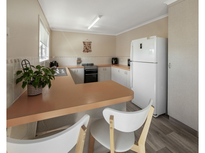 4 Begonia Court, Beaconsfield QLD 4740