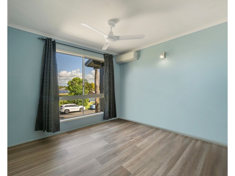 4 Begonia Court, Beaconsfield QLD 4740