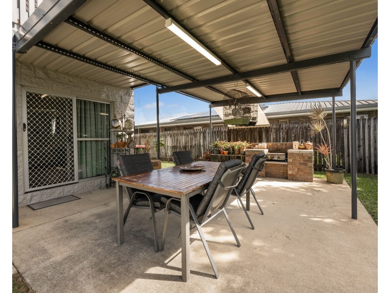 4 Begonia Court, Beaconsfield QLD 4740