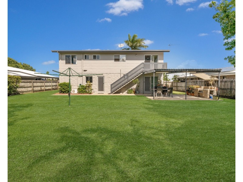 4 Begonia Court, Beaconsfield QLD 4740